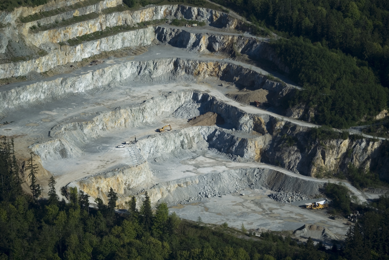 Aeris Resources to acquire Cracow Gold Mine | HopgoodGanim Lawyers